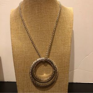 JV marked Necklace silver tone rope chain with big triple circle pendant